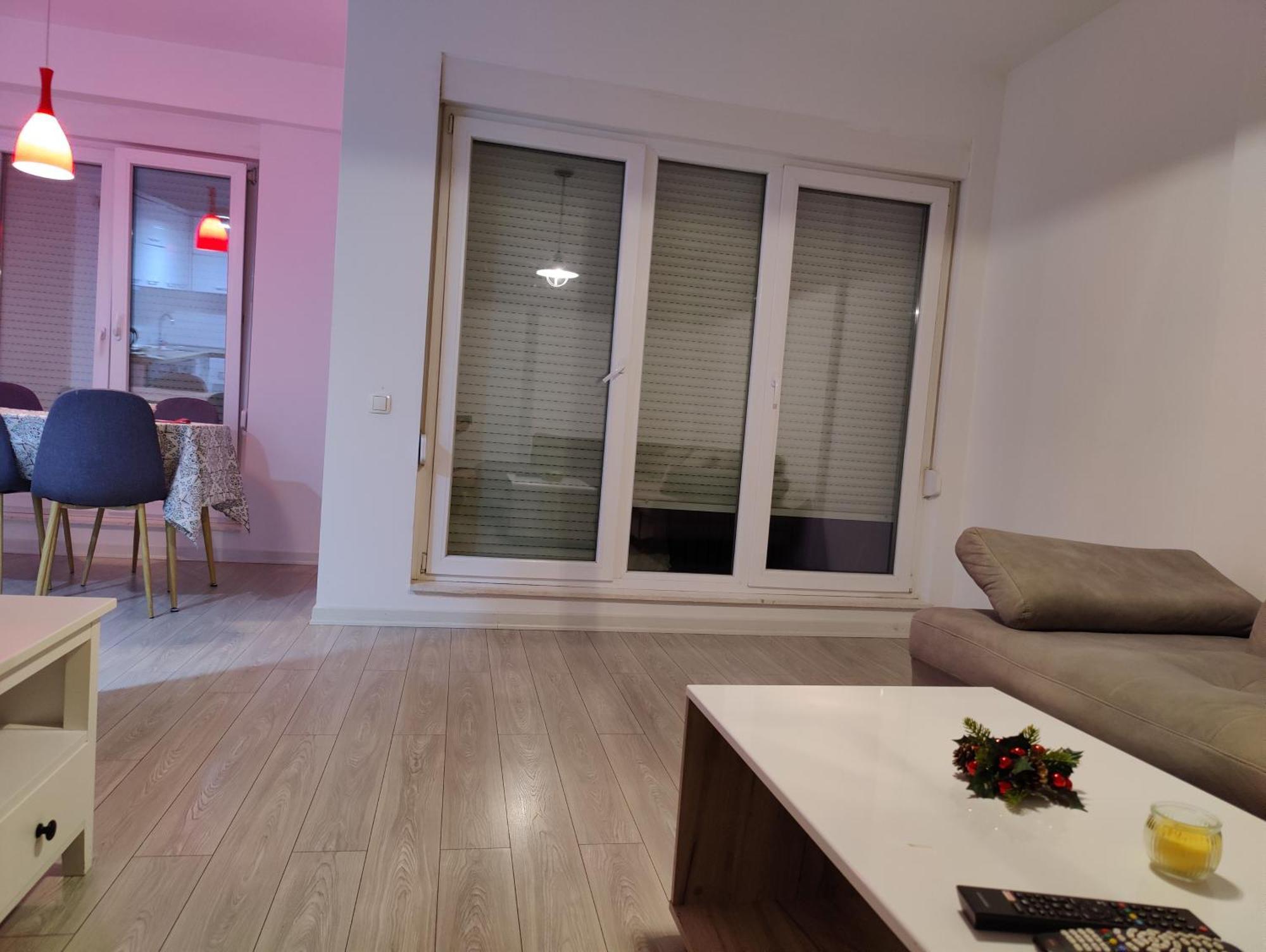 Cozy Apartment 普里什蒂纳 外观 照片